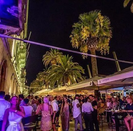 センター シルヴァーナ * スプリト