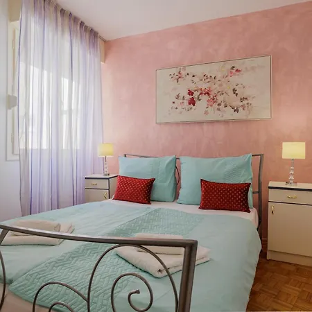 Center Silvana Appartement *