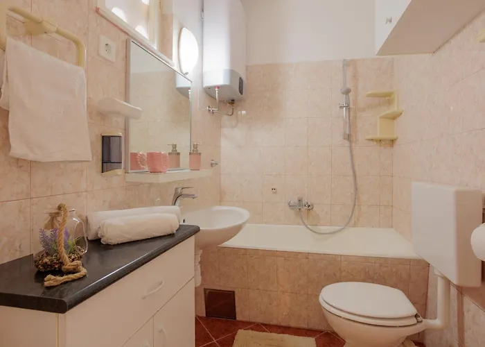 Center Silvana 아파트 *