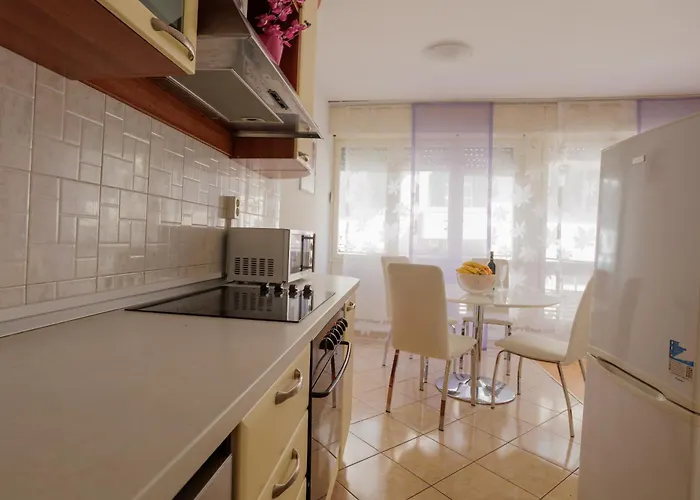 아파트 Center Silvana