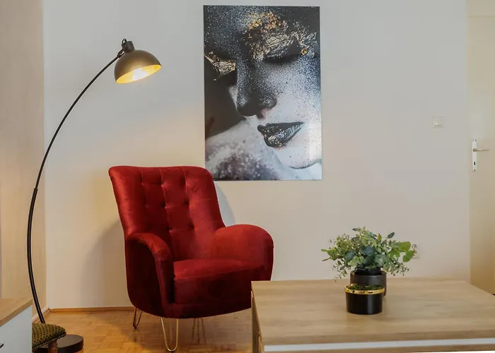 Center Silvana 아파트