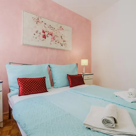 Center Silvana Apartment Split